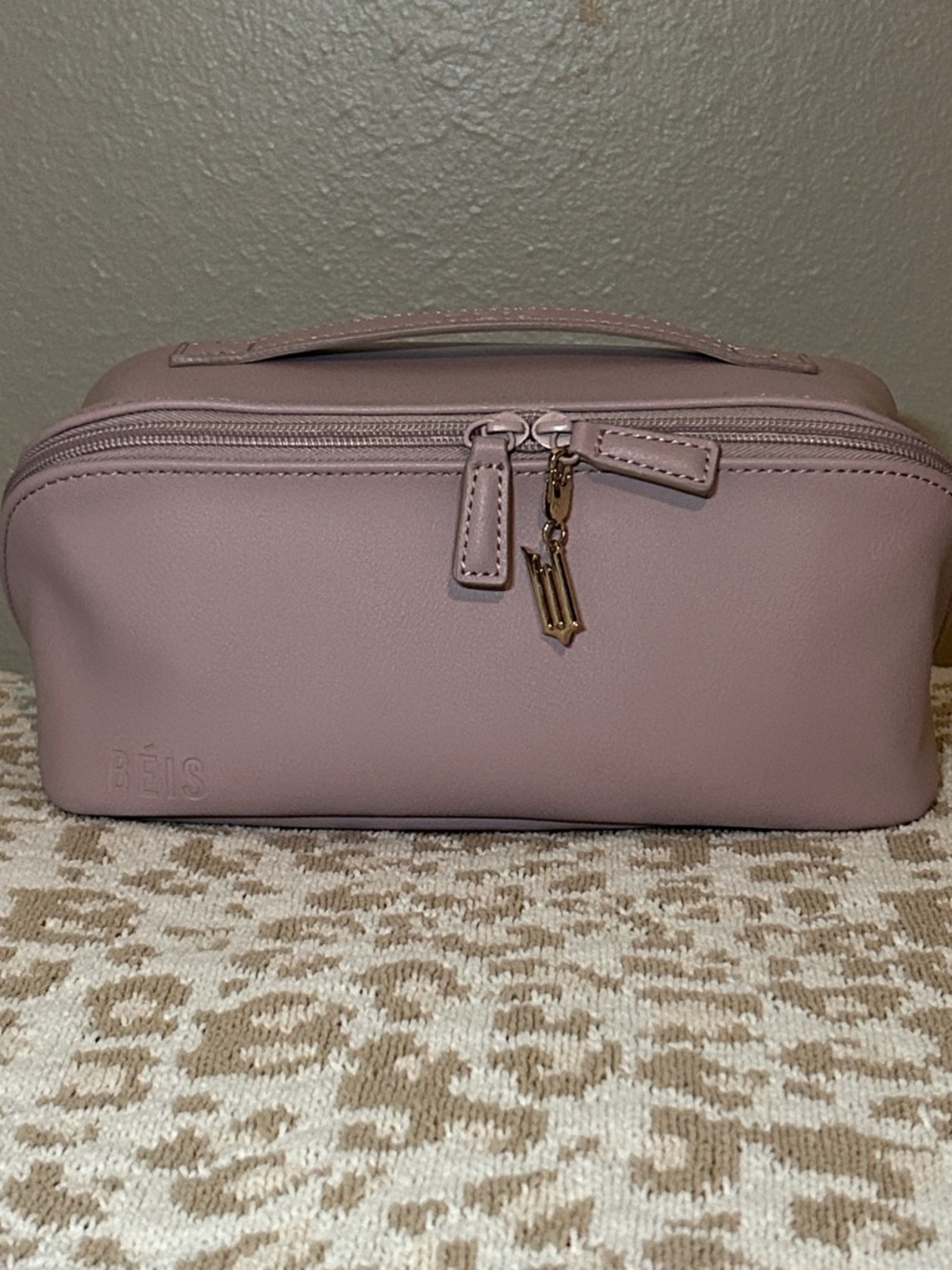 BEIS x Wicked cosmetic case